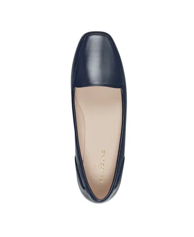 Bandolino Liberty Loafer In Blue