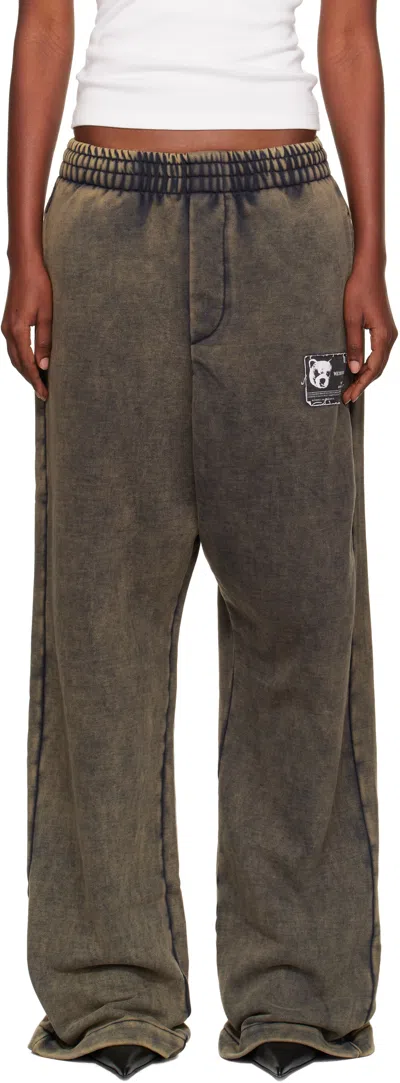 We11 Done Khaki Teddy Id Sweatpants In Gray