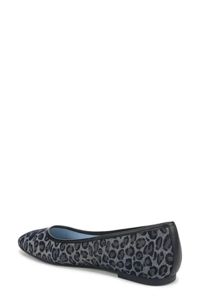 Vionic Orinda Square Toe Flat In Multi