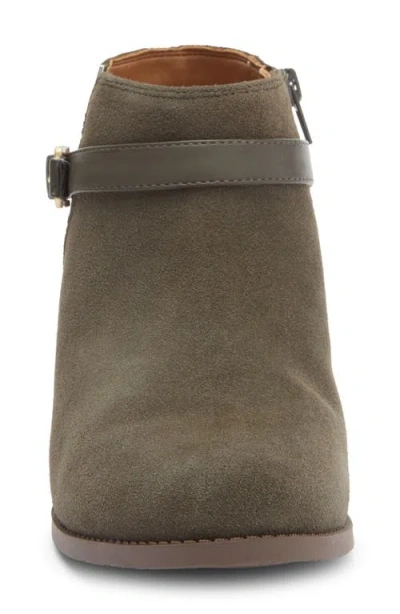 Vionic Farrah Bootie In Green