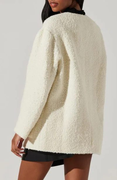 Astr The Label Maidy Wool Blend Bouclé Knit Coat In White