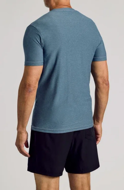 True Classic Active Trim Fit Performance T-shirt In Blue