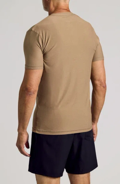 True Classic Active Trim Fit Performance T-shirt In Brown