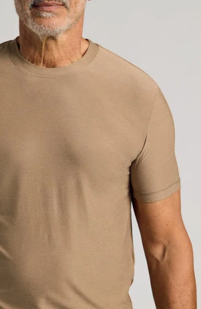 True Classic Active Trim Fit Performance T-shirt In Brown