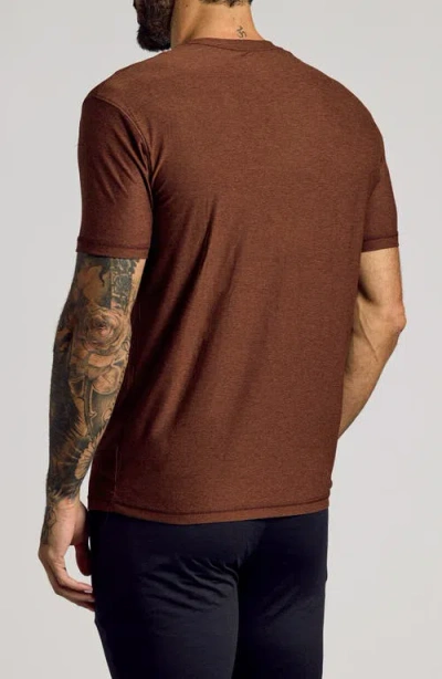 True Classic Active Trim Fit Performance T-shirt In Brown
