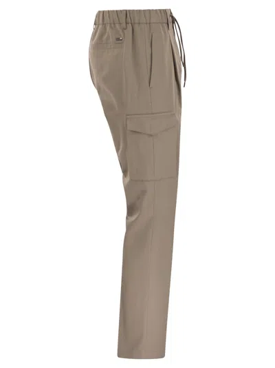 Herno Men Pure Cotton Resort Cargo Trousers In Sand