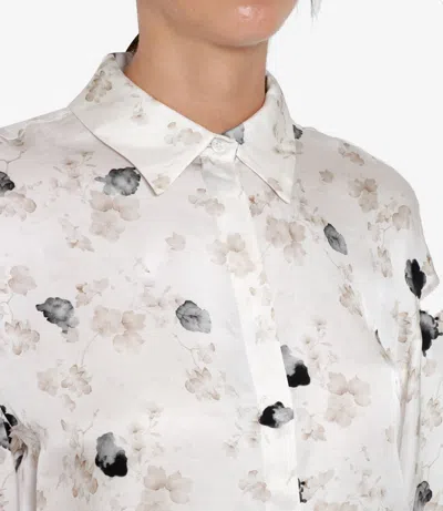 Kaos Shirts Cream In Multi
