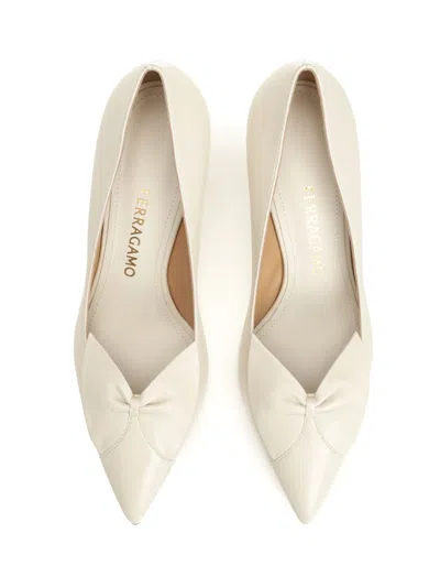 Ferragamo Gwen 70 Soft Bow Nappa Leather Pumps In White