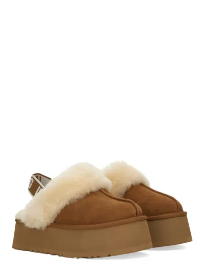 Ugg Platform Mules Made Of Camel-colored Leather With Faux Fur And Elastic Back In Brown