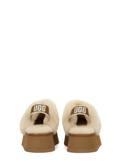 Ugg Platform Mules Made Of Camel-colored Leather With Faux Fur And Elastic Back In Brown