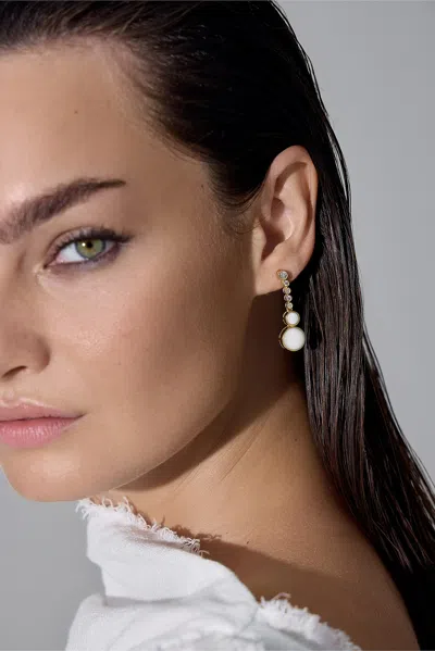 Valére Night Earrings In White