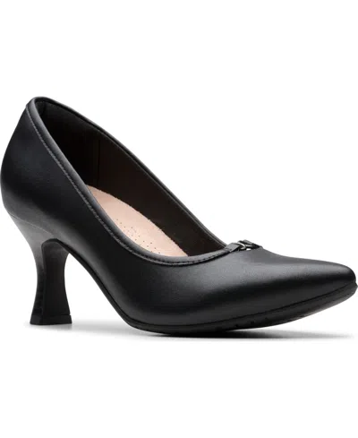 Clarks Women's Kataleyna West Slip-on Pumps In Black