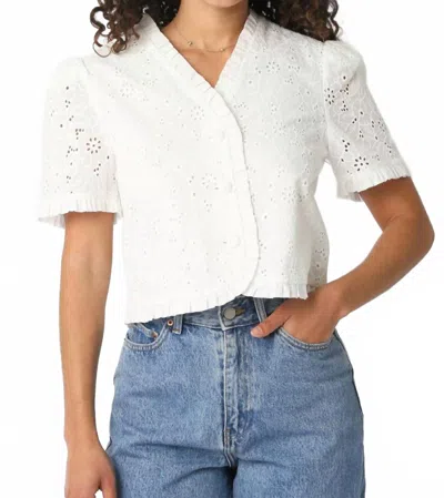 Olivaceous Eyelet Bessy Ref Top In White In White
