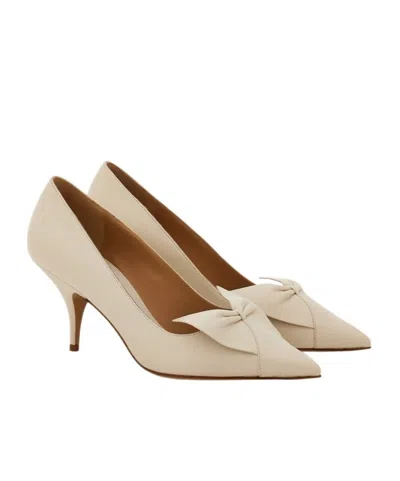 Ferragamo Gwen 70 Soft Bow Nappa Leather Pumps In White