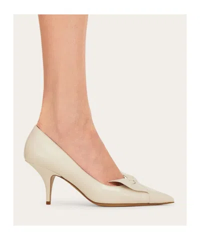 Ferragamo Gwen 70 Soft Bow Nappa Leather Pumps In White