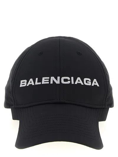 Balenciaga Embroidered Logo Baseball Cap In Black