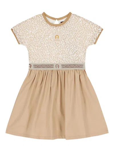 亮片缀饰针织连衣裙