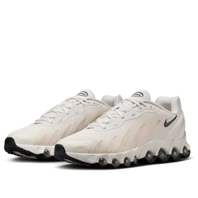 Nike Air Max Dn8 Sneakers In White