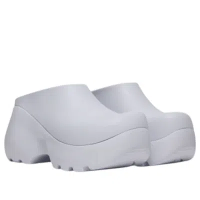 Crocs Hydra Clog; Frosted Grape, M12