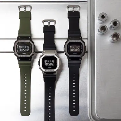 Casio G-shock Square 'black'