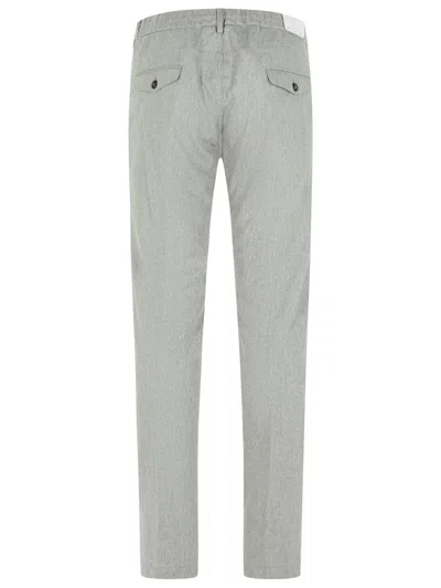 Eleventy Light Grey Wool Blend Trousers Men In Gray