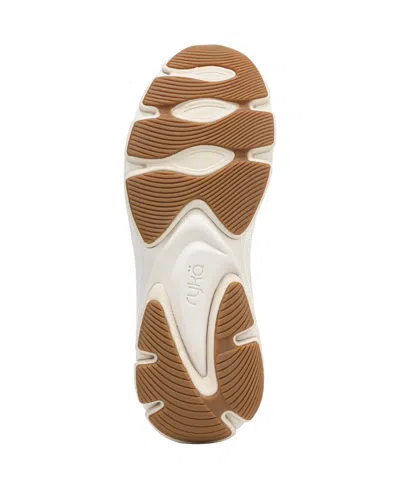 Ryka Rykä Devotion X Max Classic Sneaker In Brown