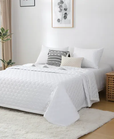 St. James Home Mini Honeycomb Down Alternative Blanket Set, Twin In White