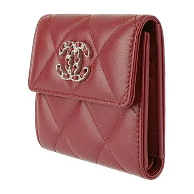 Pre-owned Chanel Bordeaux Leather Wallet (tri-fold) () In Burgundy