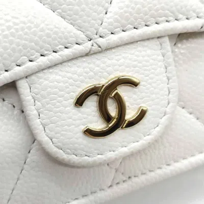Pre-owned Chanel White Grained Calfskin Wallet (tri-fold) ()