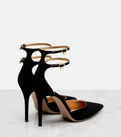 Gianvito Rossi 'ivette' Pumps Featuring Open Sides In Black