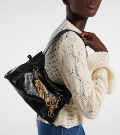 Chloé Logo Charm Hobo Bag In Shiny Leather In Black