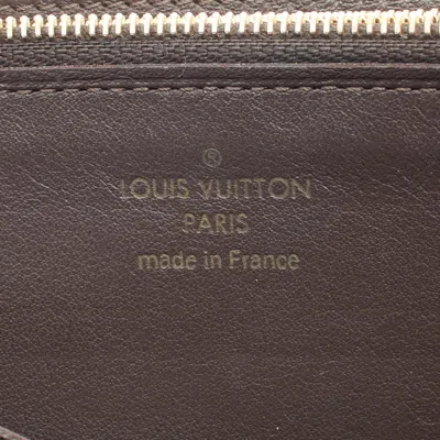 Pre-owned Louis Vuitton Beige Leather Long Wallet (bi-fold) () In Sand