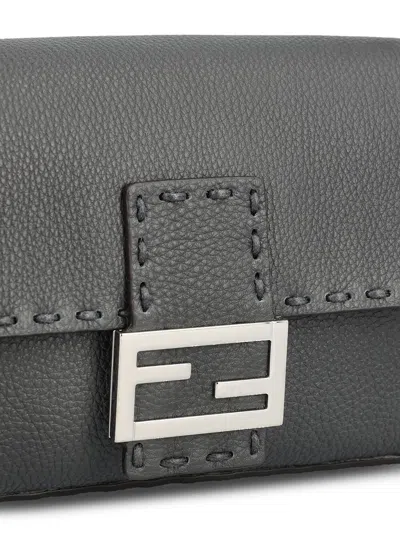 Fendi Baguette Macro-stitch Messenger Bag In Black