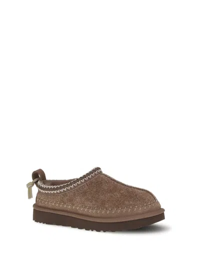 Ugg Tasman Biarritz Mules In Brown