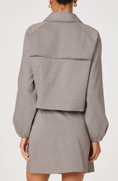 Astr The Label Houndstooth Check Balloon Sleeve Jacket In Gray