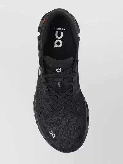 On Cloud X 4 Sneaker In Black