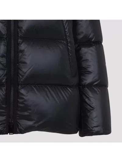 Moncler Serittes Short Down Jacket In Black
