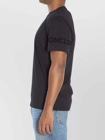 Moncler Soft Cotton Short Sleeve Crew Neck T-shirt In Black
