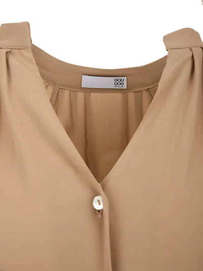 Douuod Shirts In Neutral