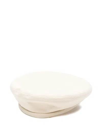 平底皮质贝雷帽