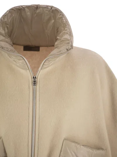 Herno Resort Poncho In Wool And Cashemre With Ultralight Nylon Details In Neutral