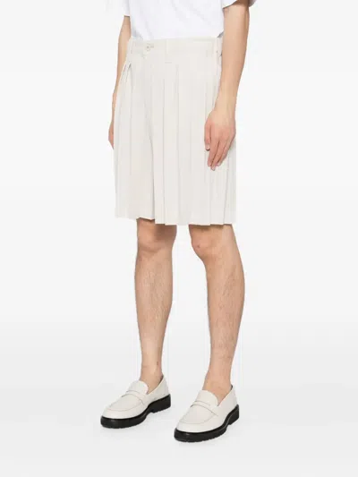 Issey Miyake Edge-ensemble Shorts In White