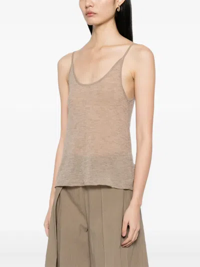 Ruohan Kea Vest In Brown