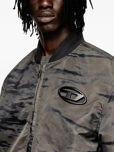 Diesel Mens J-kepes Logo-plaque Nylon Bomber Jacket 02 In Neutral