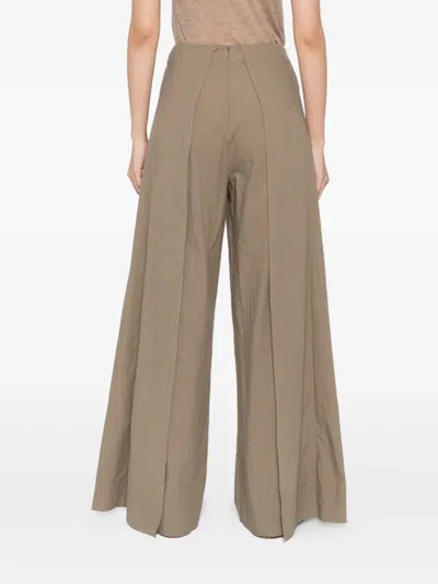 Ruohan Morea Trousers In Brown