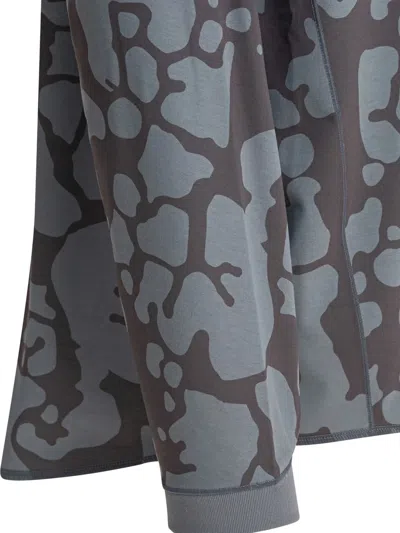 Goldwin Reaction Diffusion Sweatshirt In Gold