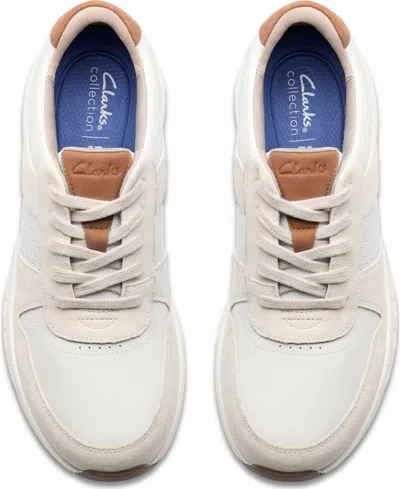 Clarks Motion Trek Go In Sand