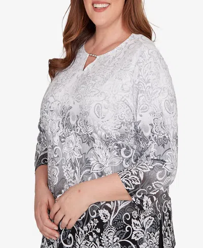 Alfred Dunner Plus Size Ombre Scroll Split Beaded Neck Top In Gray