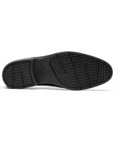 Clarks Men's Steadwell Ox Lace Up Dress Shoe In Black