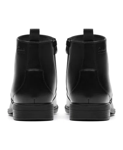 Clarks Steadwell Zip In Black